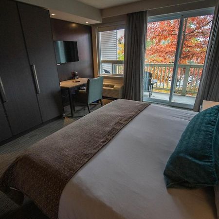 Taboo Muskoka Hotel Gravenhurst Exterior foto