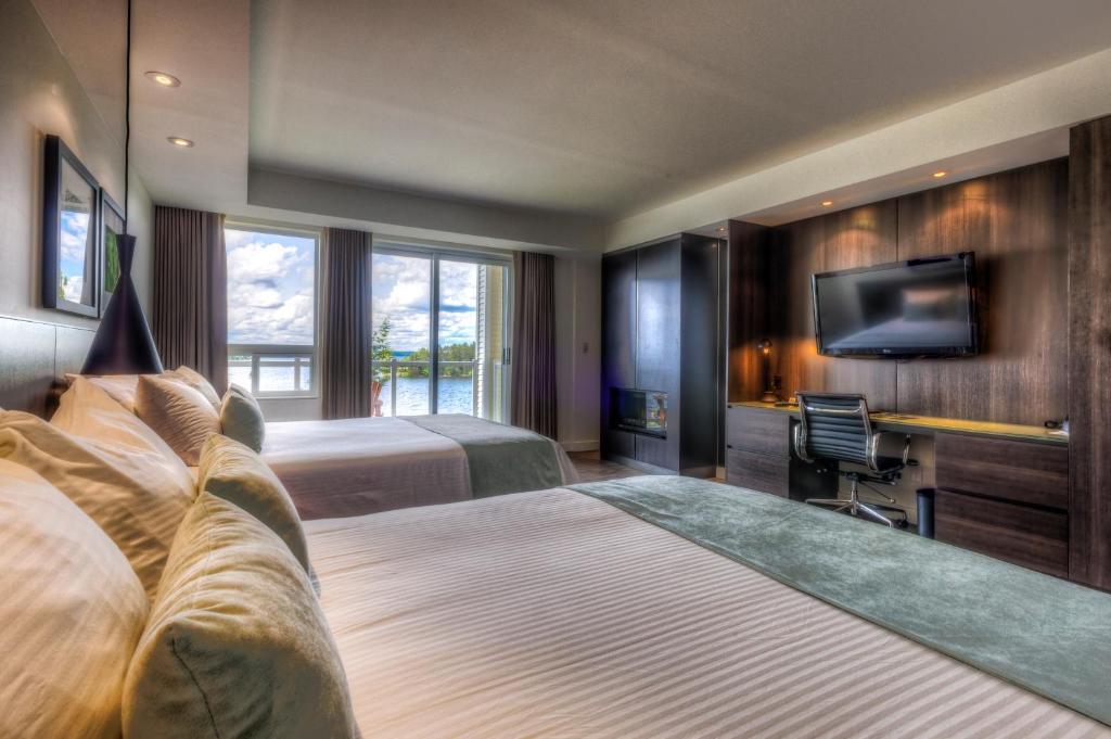 Taboo Muskoka Hotel Gravenhurst Exterior foto