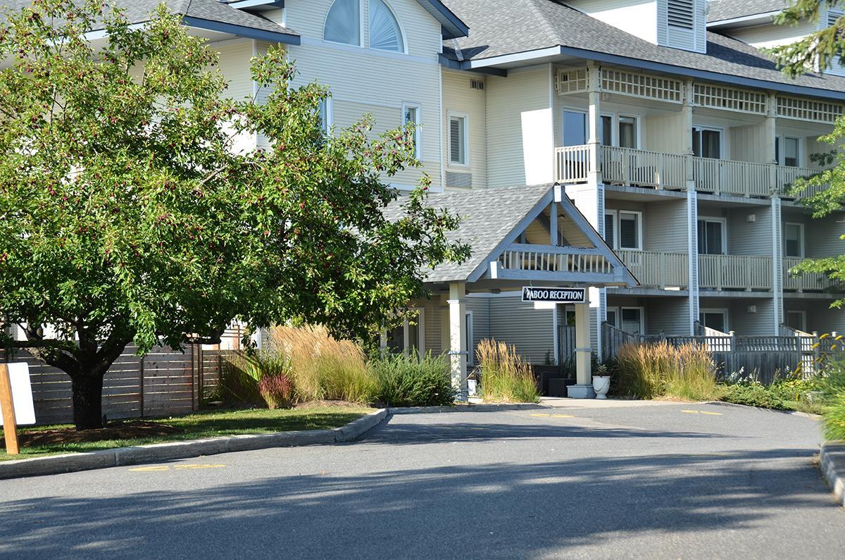 Taboo Muskoka Hotel Gravenhurst Exterior foto