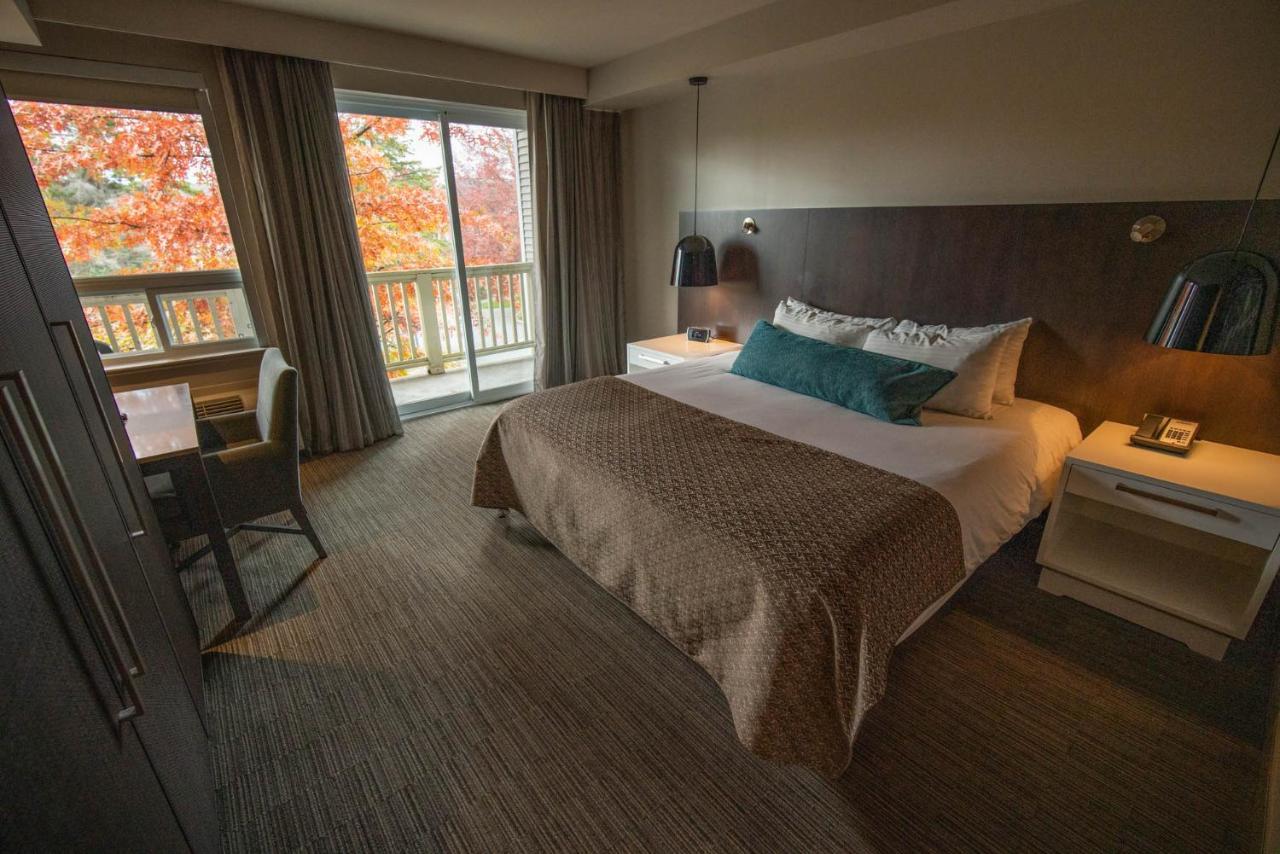 Taboo Muskoka Hotel Gravenhurst Exterior foto