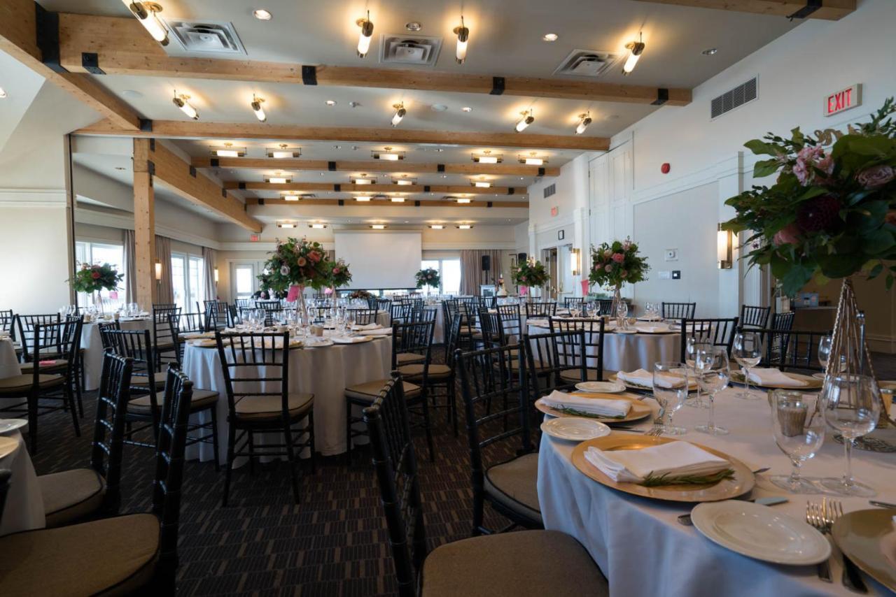 Taboo Muskoka Hotel Gravenhurst Exterior foto